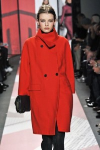 dkny i ostre kolory w kolekcji jesien-zima